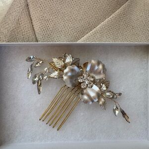 Bridal Floral Hair Comb